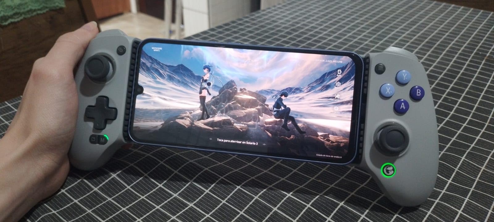 Controle GameSir G8 Galileo para celular Android e iPhone 15